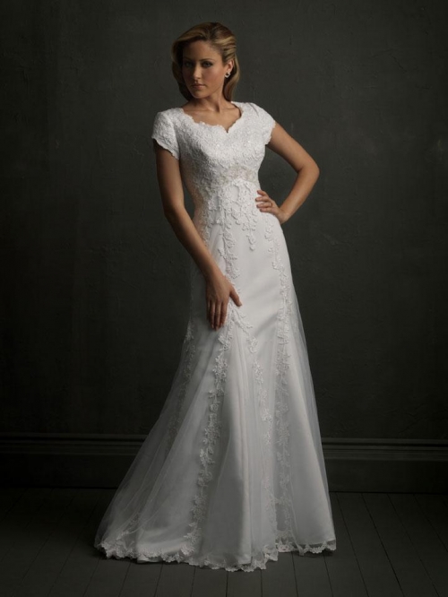 Slim A-line Strapless Lace Modest Wedding Dress With Sleeves