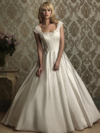 Lace Appliques Cap Sleeves A line Wedding Dress