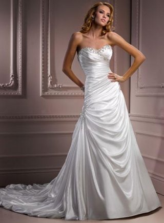 Elegant Sweetheart Neckline Beading A line Wedding Gown