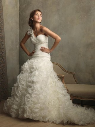 Ivory One Shoulder Ruffles Floral Ball Gown Vintage Wedding Dresses