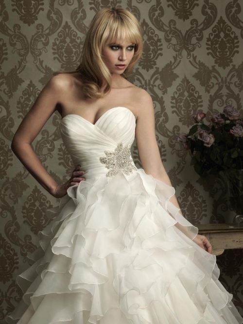 Layers Ruffles Organza Romantic Ball Gown Wedding Dress