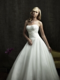Strapless Scoop Tulle Taffeta Ball Gown Wedding Dress