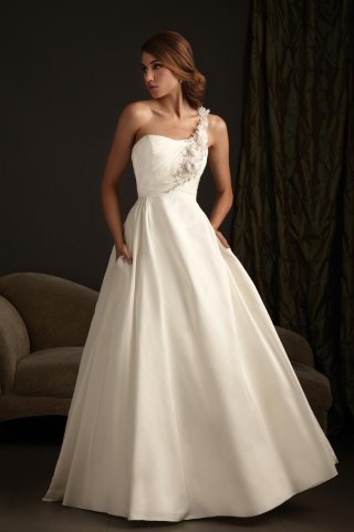 Romantic Floral One Shoulder Ball Gown Wedding Dress