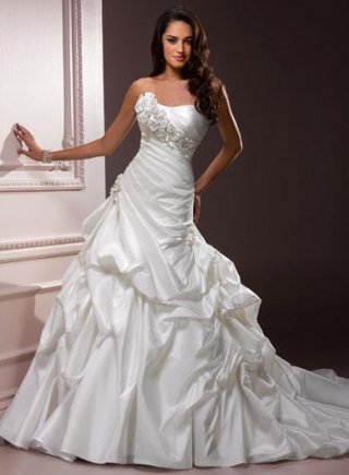 Romantic Flower Pleated Taffeta Ball Gown Wedding Dress