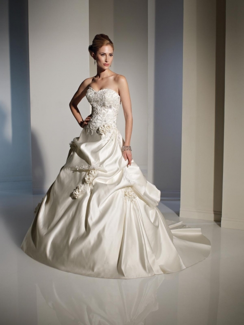 Gorgeous Wedding Wedding Beading Chiffon Satin Ball Gown