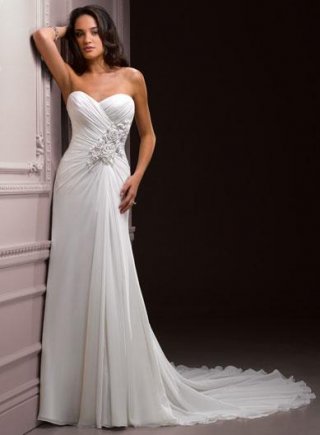 Chic Handmade Flower Chiffon Fitted Sheath Corset Wedding Dress