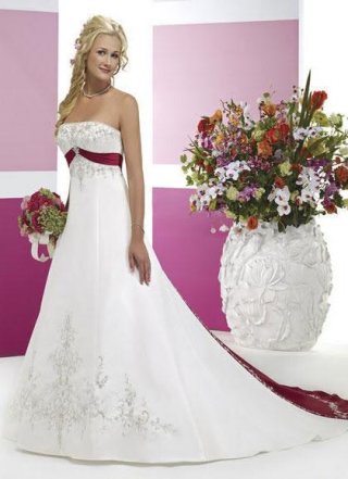Empire Waist Embroidery White and Red Wedding Dress