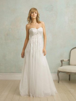Embroidery Empire Waist Couture Vintage Wedding Dresses