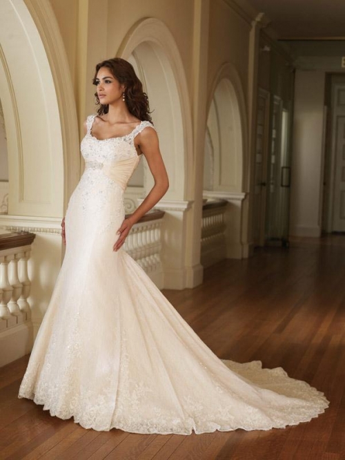 Scoop Beaded Lace Taffeta Mermaid/Trumpet Wedding Dress