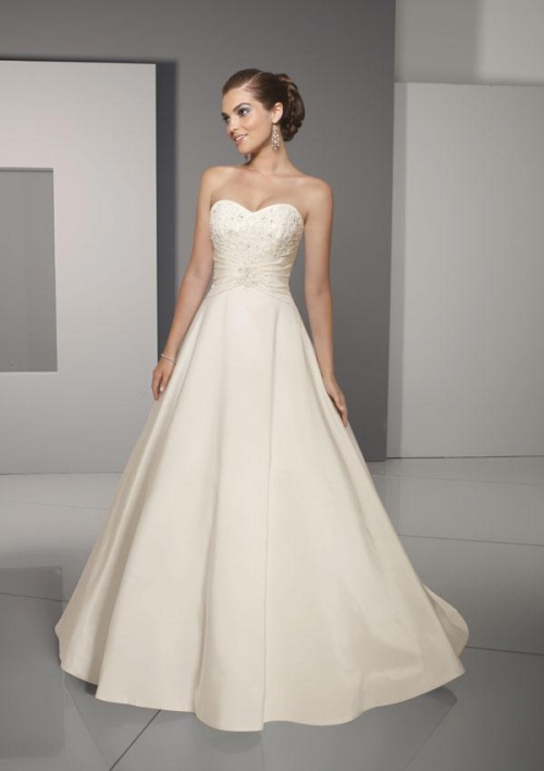 Ivory Beaded Lace Taffeta A-line/Princess Simple Wedding Gown