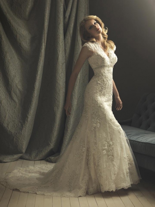 Lace Romantic Vintage Wedding Dresses With Sleeves Lace Romantic Vintage Wedding Dresses With Sleeves