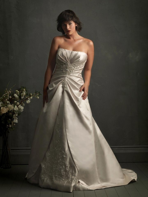 Strapless Applique Unique Princess Plus Size Wedding Dress