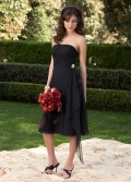 Strapless Tea-length Chiffon Crystal Brooch Black Bridesmaid Dress