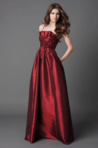 Burgundy Spaghetti Straps Flower Long Bridesmaid Dress