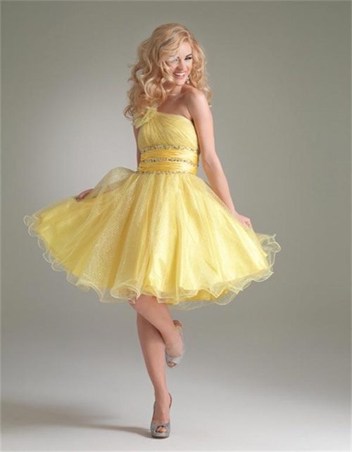 Gorgeous Prom Dress Short Beaded Tulle Satin One Shoulder