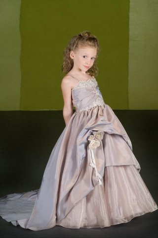 Square Court Train Beaded Taffeta Lace Flower Girls Dress