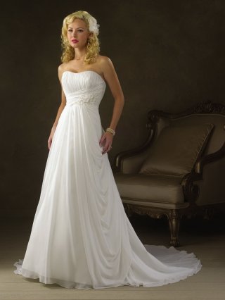 Advanced Floor Length A-Line Strapless Low Back Sweep Train With Applique Wedding Dresses WDresses00982