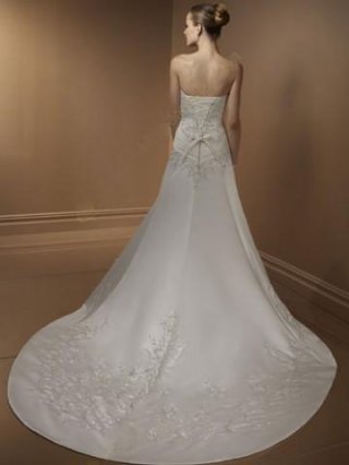 White Strapless Beading Embroidery Satin Wedding Dress