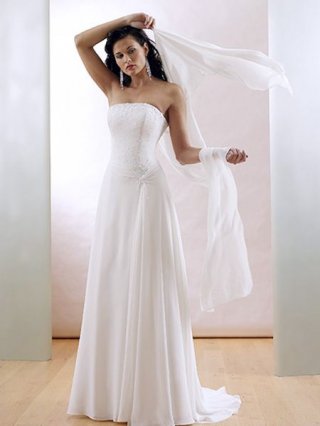 Elegant A line Beads working Strapless Floor length Chiffon wedding dress