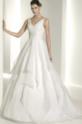 A-Line/Princess V-Neck Chapel Chiffon Bridal Gowns