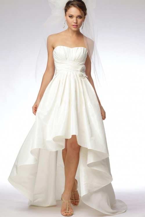 A-Line/Princess Strapless Court Taffeta Bridal Gowns