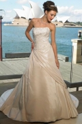 A-Line/Princess Strapless Chapel Taffeta Bridal Gown