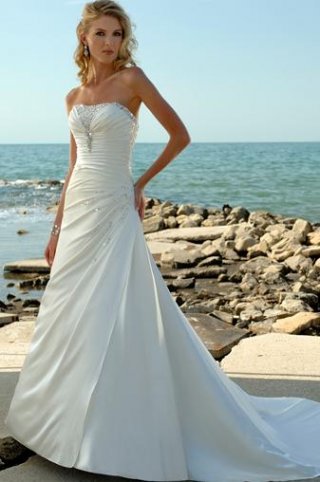 A-Line/Princess Strapless Chapel Taffeta Bridal Gown