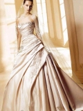 Beautiful Ball Gown Strapless Beading Applique Satin Wedding Gown
