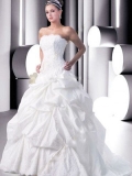 2011 Style Ball Gown Strapless Beading Lace Taffeta Wedding Dress