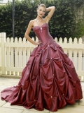 Burgundy Sweetheart Strapless Embroidery Rhinestone Floor Length Pleated Ball Gown Wedding Dress