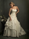 Ivory strapless Lace Ball Gown Unique Formal Wedding Dress (BOTS0788)