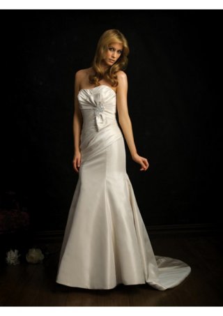 Duipioni Silk Strapless Empire line Wedding Dress (BOTS1215)
