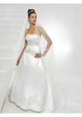 Soft Satin Sweetheart with Embroidery Cathedral Wedding Dresses (BOTS1244)