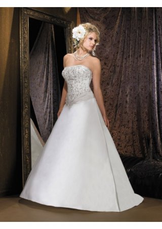 Regular Satin Strapless A-line Chapel train Wedding Dress (BOTS1251)