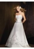 Regular Satin Sweetheart A-line Chapel train Wedding Dress (BOTS1263)