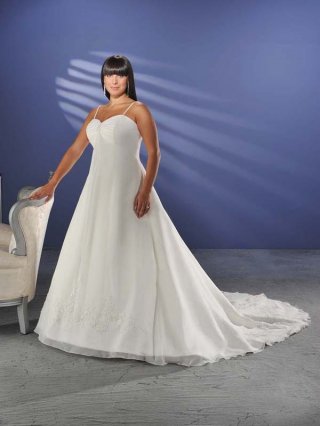 Classic Floor Length A Line Spaghetti Straps Zipper Sweep/Brush Train With Beading,Embroidery Wedding Dresses