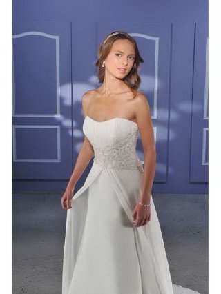 Enchanting Floor Length A-Line Strapless Low Back Sweep Train With Applique,Button Wedding Dresses WDresses01010