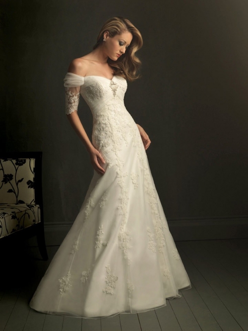 Fascinating Floor Length A-Line Sweetheart With Short Sleeves Low Back Sweep Train With Embroidery,Sequins,Button Wedding Dresse