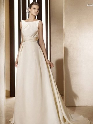 Gorgeous Floor Length A Line Scoop Zipper Sweep/Brush Train With Ruffles,Ribbon Wedding Dresses