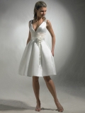 Gorgeous Knee Length A-Line V-Neck Zipper With Ruffles,Handmade Flower Wedding Dresses