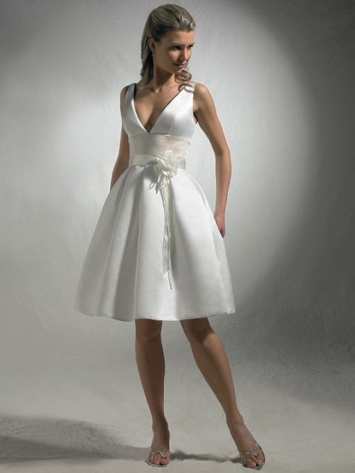 Gorgeous Knee Length A-Line V-Neck Zipper With Ruffles,Handmade Flower Wedding Dresses