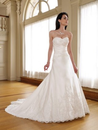 Graphic Floor Length A-Line Sweetheart Low Back Sweep Train With Embroidery Wedding Dresses WDresses00705