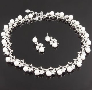 Gorgeous Alloy With Czech Rhinestones Wedding Bridal Jewelry Set,Including Necklace And Earrings