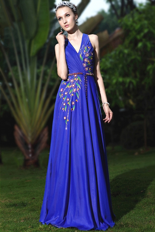 Bold Garden V-Neck Semiformal Dress