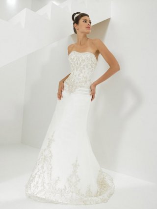 Luxurious Floor Length A-Line Strapless Low Back Sweep Train With Embroidery,Beads,Button Wedding Dresses WDresses00748 Luxurious Floor Length A-Line Strapless Low Back Sweep Train With Embroidery,Beads,Button Wedding Dresses WDresses00748