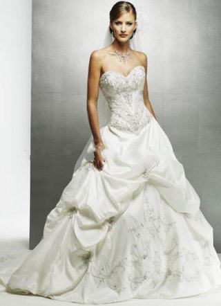 Ball Gown Sweetheart Chapel Train Taffeta Bridal Gown