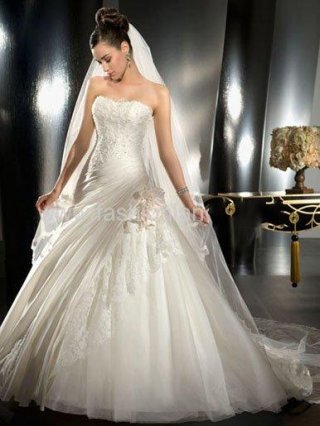 Princess Sweetheart Court Train Taffeta Bridal Gown