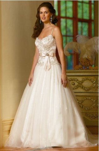 LUXURY WEDDING DRESS 011