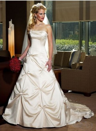 LUXURY WEDDING DRESS 020