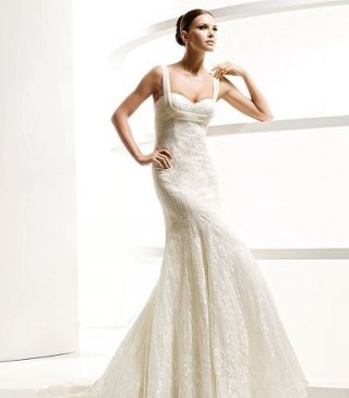 New Arrival Floor Length A Line Spaghetti Straps Zipper Sweep/Brush Train With Lace,Appliques Wedding Dresses